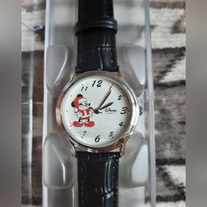 Mickey Holiday Watch. Disney Time Works